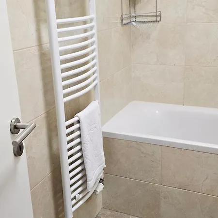 Appartamento In Quiet Location Near The Center Bratislava